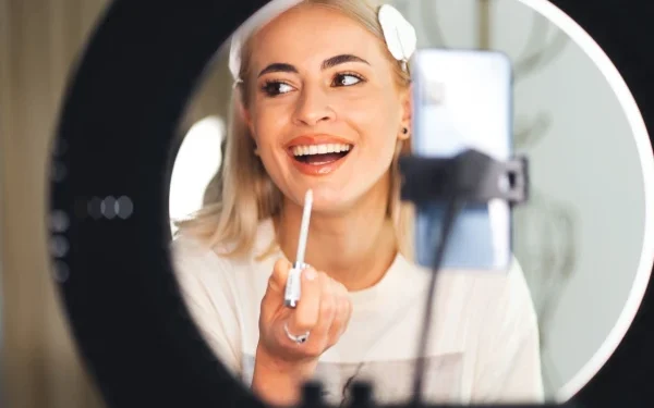 Viral TikTok Beauty Trends May Be Harmful to Teen Skin, Experts Warn