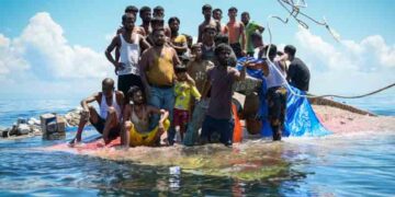 Tragedy Near Bali: Passenger Boat Sinks, 43 People Missing in Indonesian Waters