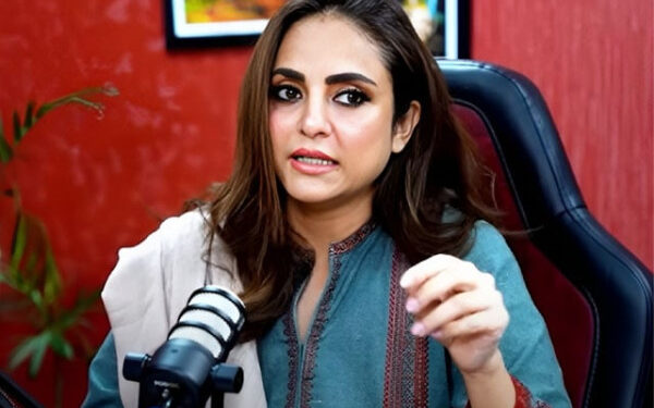 Nadia Khan Issues Strong Legal Warning Over Personal Attacks by Fellow Artists