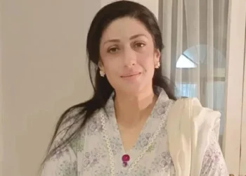 Senior Actress Salma Zafar Shares Her Emotional Story of Love, Betrayal, and Patience