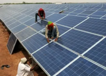 Pakistan’s Clean Energy Transition Undermined by Government U-Turn and Grid Infrastructure Challenges