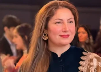Saima Noor’s Dance Video Goes Viral: Fans React to Actress in Modern Attire