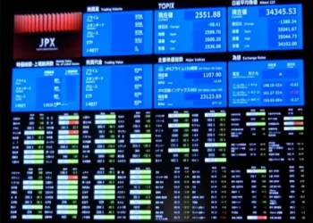 Asian Markets Plunge Amid US Tariff Shock: Global Economic Uncertainty Intensifies