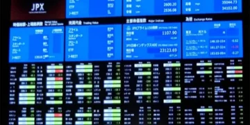 Asian Markets Plunge Amid US Tariff Shock: Global Economic Uncertainty Intensifies