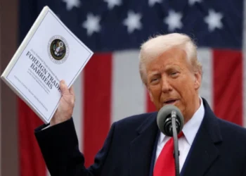 Global US Tariffs Begin: Pakistan Gains Concessions Over India in Major Diplomatic Win