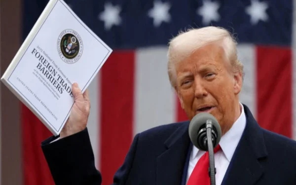 Global US Tariffs Begin: Pakistan Gains Concessions Over India in Major Diplomatic Win