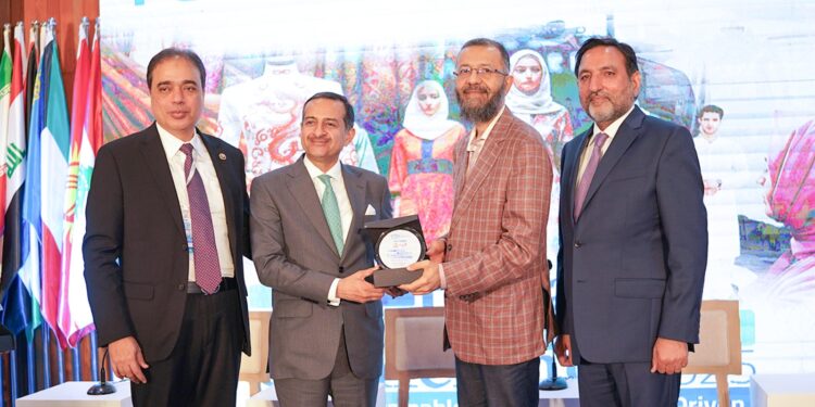 Pakistan to become a key player in the global halal fashion industry: ICCD holds Halal Fashion Conference 2025.