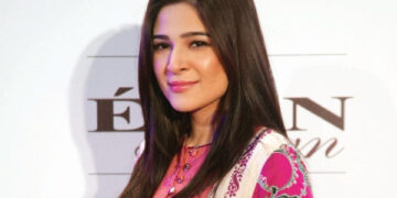 Many men tried to cross the line in the showbiz industry; Ayesha Omar reveals