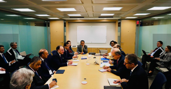 Aurangzeb meets IMF Director Jihad Azour to reaffirm commitment to Pakistan’s reform agenda.