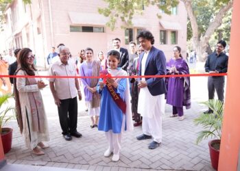 Mobilink Bank Powers Girls Digital Education by Solarizing Zindagi Trust’s Digital Arts Lab in Karachi
