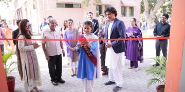 Mobilink Bank Powers Girls Digital Education by Solarizing Zindagi Trust’s Digital Arts Lab in Karachi