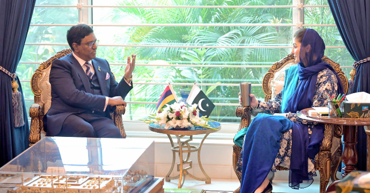 CM Maryam Nawaz Sharif Meets HC of Mauritius to Pakistan, H.E. Munsoo Kurrimbaccus.