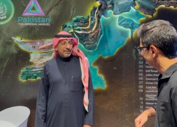 Saudi Arabia’s Industry Minister Bandar Al-Khorayef Visits Pakistan Pavilion at Future Minerals Forum.