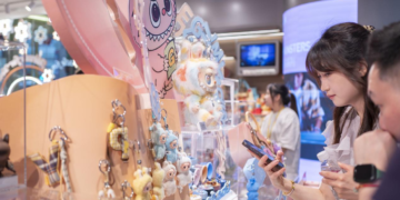 China’s bag charm economy: small accessories, big cultural impact