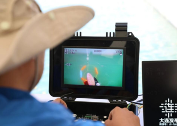 Underwater robots boost marine resource development in Dalian