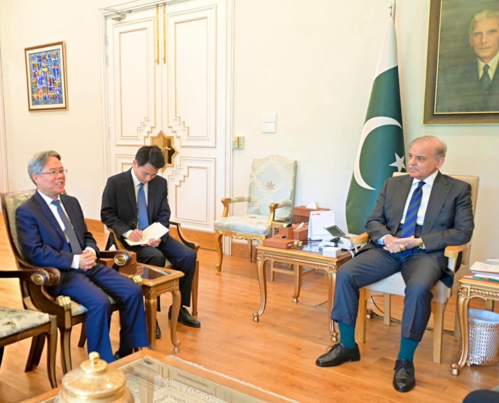 Ambassador of China calls on the Prime Minister.
