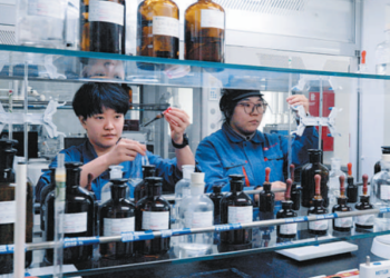 Young innovators drive China’s carbon fiber breakthrough