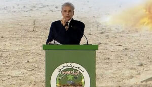 PM pays tribute to leadership of armed forces for extraordinary valour during Marka-e-Haq Bunyan un Marsoos.