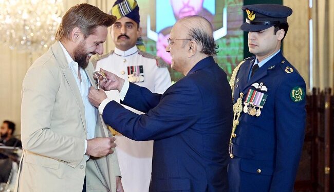 President confers Pakistan’s civil awards on recipients from various fields.
