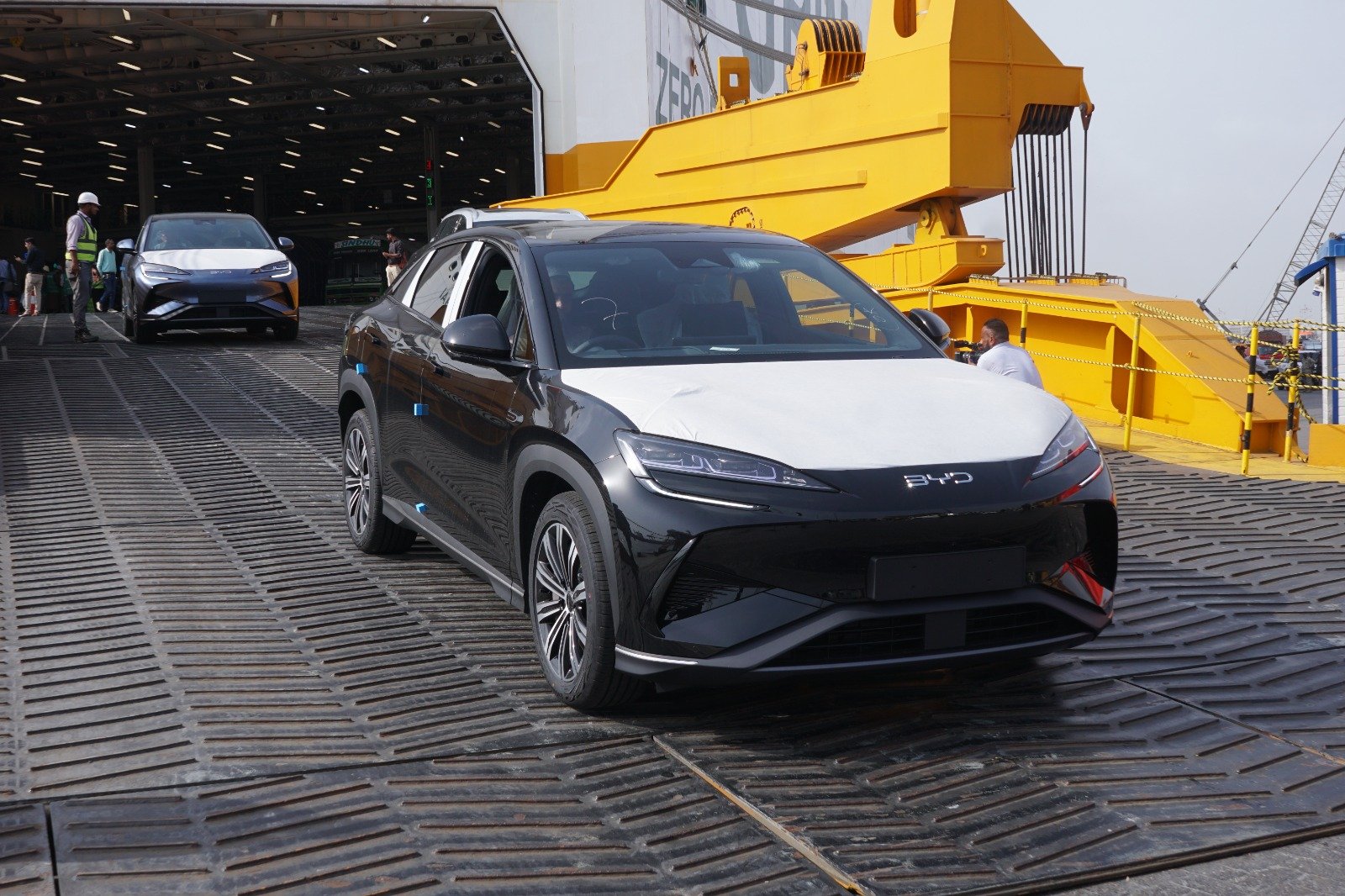 BYD Pakistan shipment