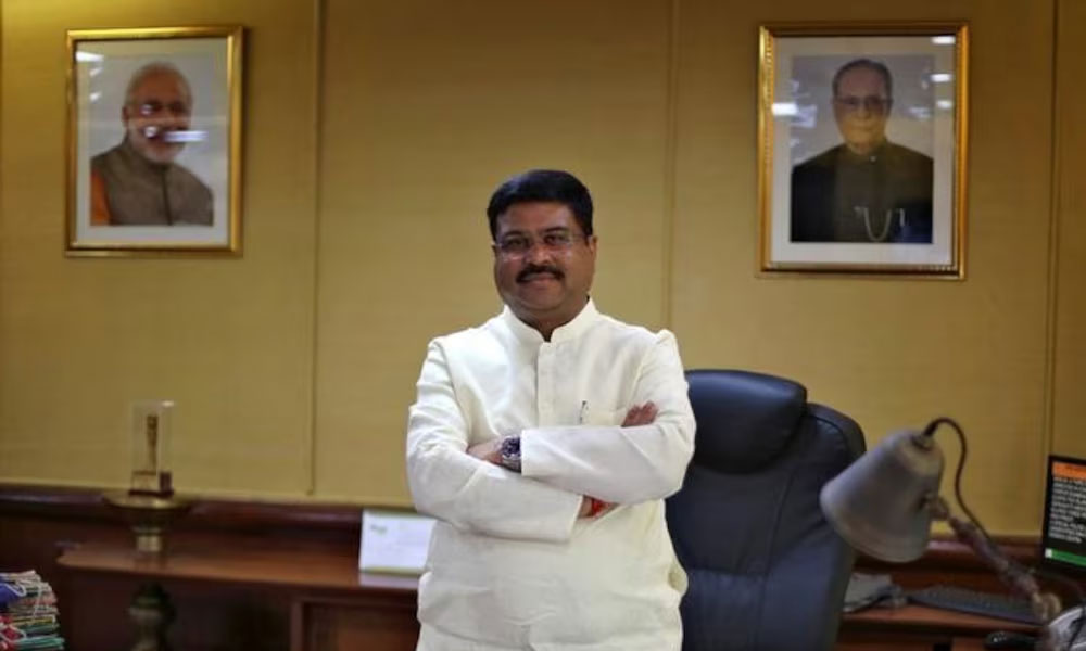India Education Minister Resigns Following Student Protests Over Exam Paper Leak