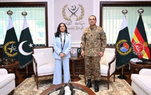 Pakistan, Canada Vow to Strengthen Defence, Security Cooperation After High-Level GHQ Meeting
