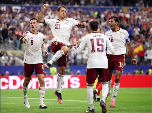 Spain Knocks Out France, Eyes Second Title