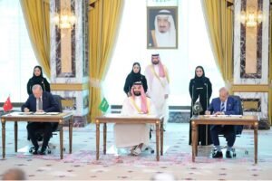 Historic Joint Defence Pact in Mecca