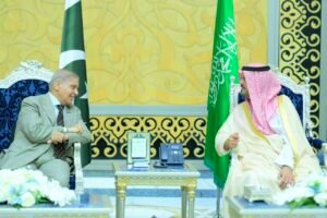 PM Shehbaz Sharif Arrives in Jeddah on Official Visit to Saudi Arabia