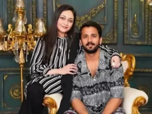 Rajab Butt Allegedly Sends Defamation, Child Custody Notices to Ex-Wife on Her Birthday