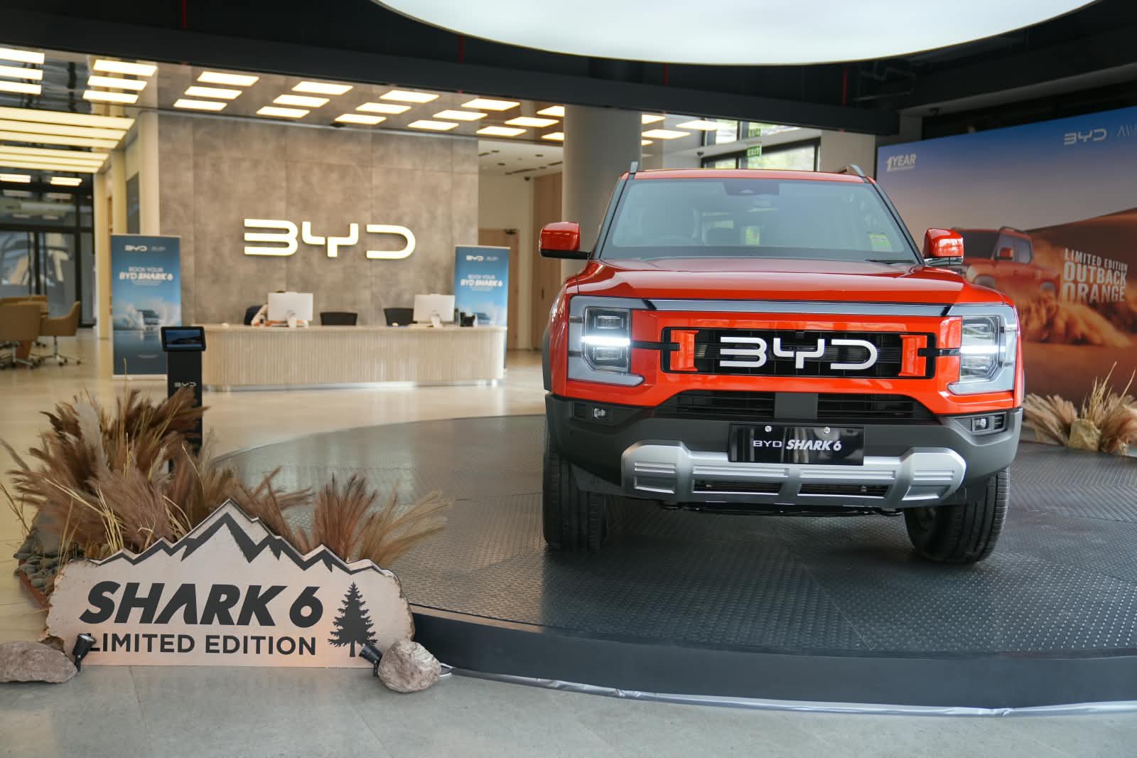 BYD Shark 6 Anniversary Edition