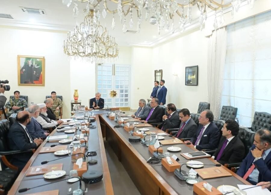 Prime Minister Shehbaz Sharif meets Jamaat-e-Islami delegation to discuss petrol relief and petroleum levy reduction